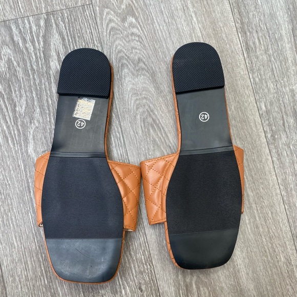 Light Brown Slip-on Sandals - Picture 3 of 3